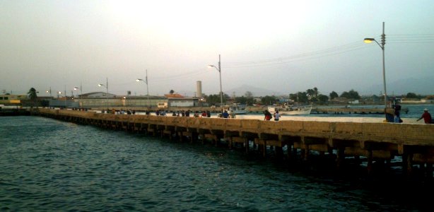Muelle Conferry Punta de Piedras