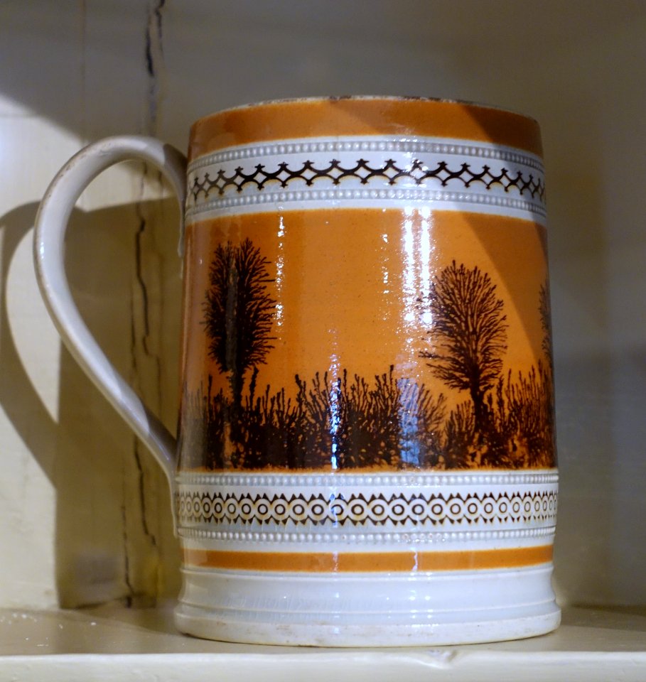 Mug with mocha decoration, England, c. 1800, earthenware - Concord Museum - Concord, MA - DSC05754