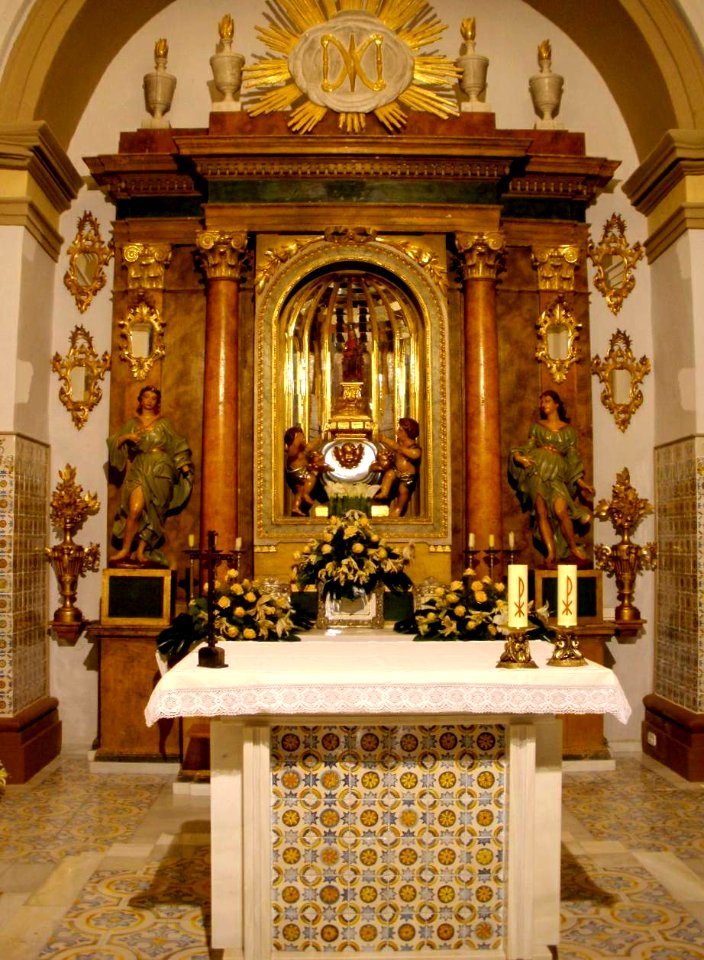 Muel - Ermita de Nuestra Señora de la Fuente, interior 03