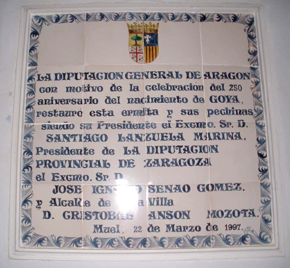Muel - Ermita de Nuestra Señora de la Fuente, interior 02