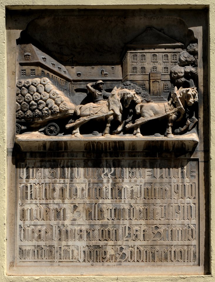 Mueliebherrstrtafeltm30062012