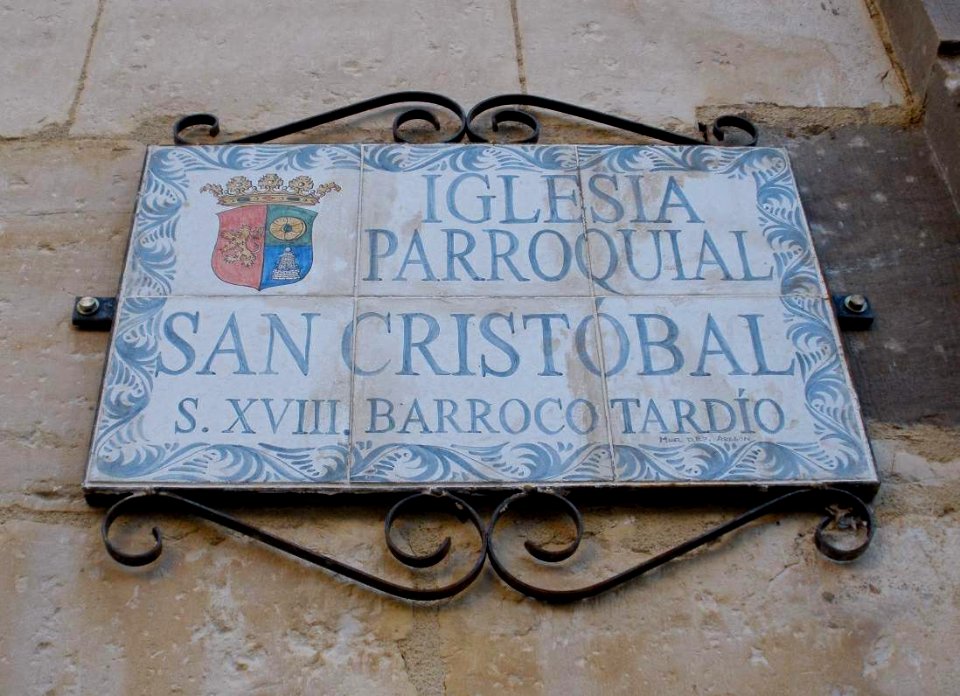Muel - Iglesia de San Cristóbal 01
