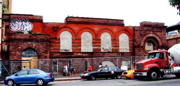 Mt Morris Bank 125th n Park NYC