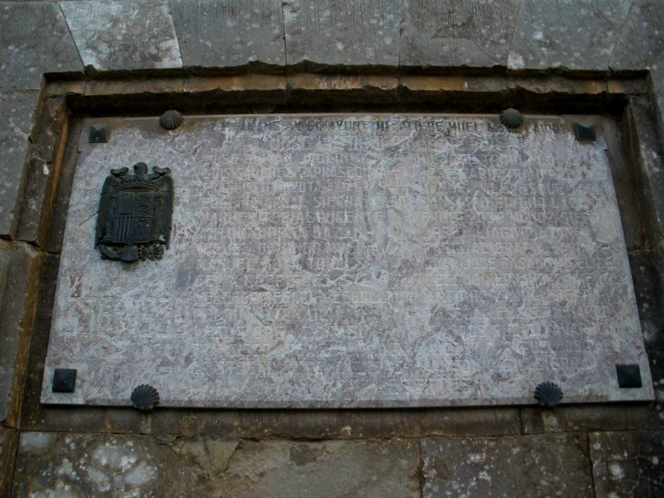 Muel - Iglesia de San Cristóbal 02