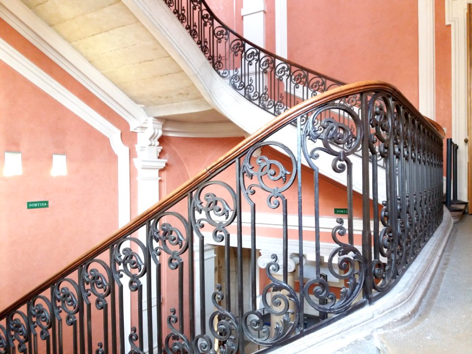 Musée des Beaux-Arts de Lyon - Aile des expositions, escalier 2
