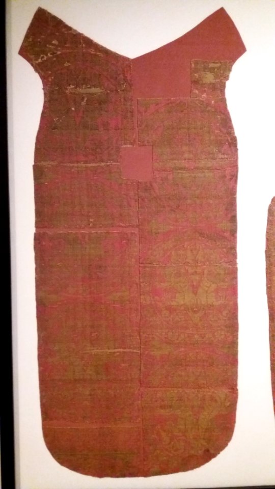 Musée des Tissus et des Arts décoratifs - Chasuble en samit à deux lats - Anatolie - 13e siècle - Partie 1