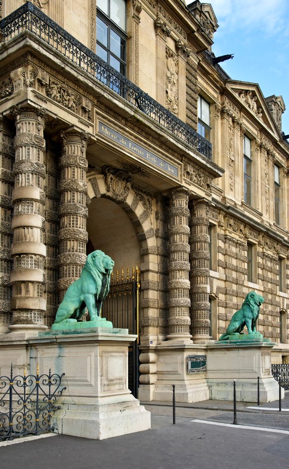 Musée du Louvre porte des Lions