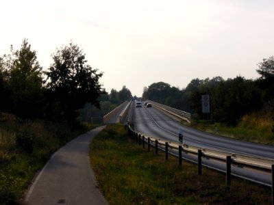 Muldebrücke Pouch die B 100 bzw Rad- und Fußweg überführend -Blick auf die Fahrbahn- Anfang Oktober 2020