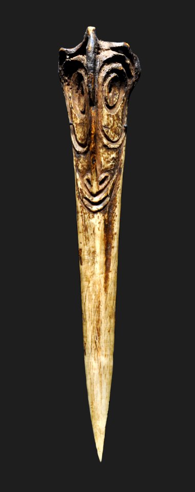 Musée du Quai Branly Poignard Papouasie 04032012 1