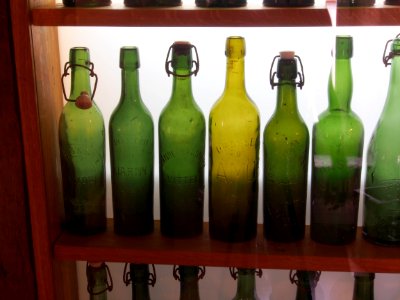 Musée Européen de la Bière - Old beer bottles pic9