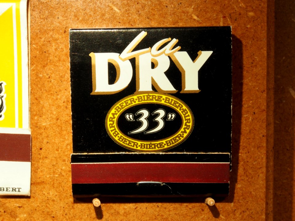 Musée Européen de la Bière - Matchbook - La Dry 33 biere