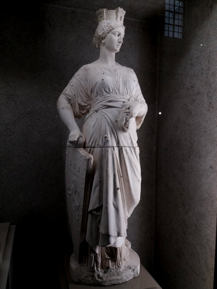 Musée des Beaux-Arts de Lyon - Guillaume Bonnet, La Ville de Lyon (1865), modèle en plâtre pour la statue de la place Lyautey