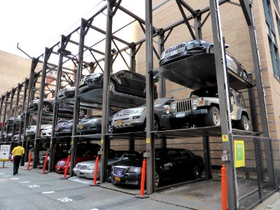 Multi-Level-Stack-Parking-in-NYC