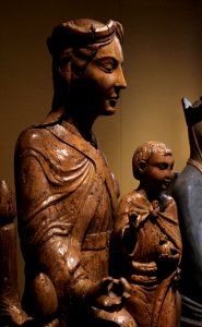 Musée de Cluny Naissance de la sculpture gothique Vierge à l'Enfant Limay 05012019 3