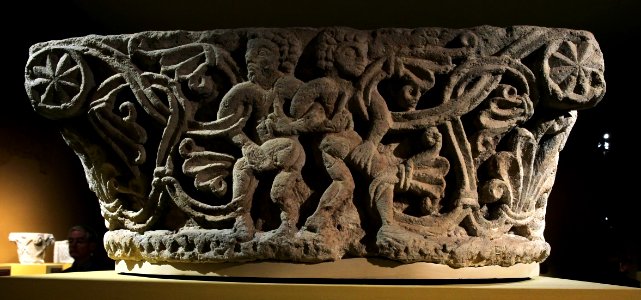 Musée de Cluny Naissance de la sculpture gothique Chapiteau des Gémeaux 05012019 2