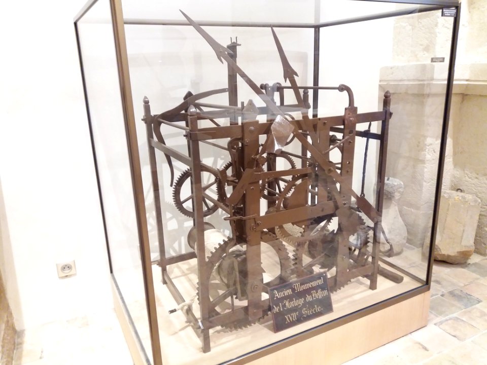 Musée de Chazay-d'Azergues - Ancien mouvement de l'horloge du beffroi