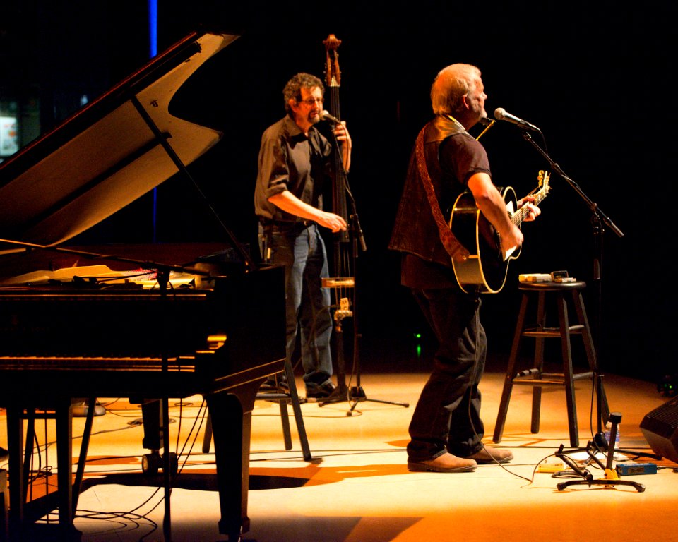 Murray Mclauchlan (152918307)