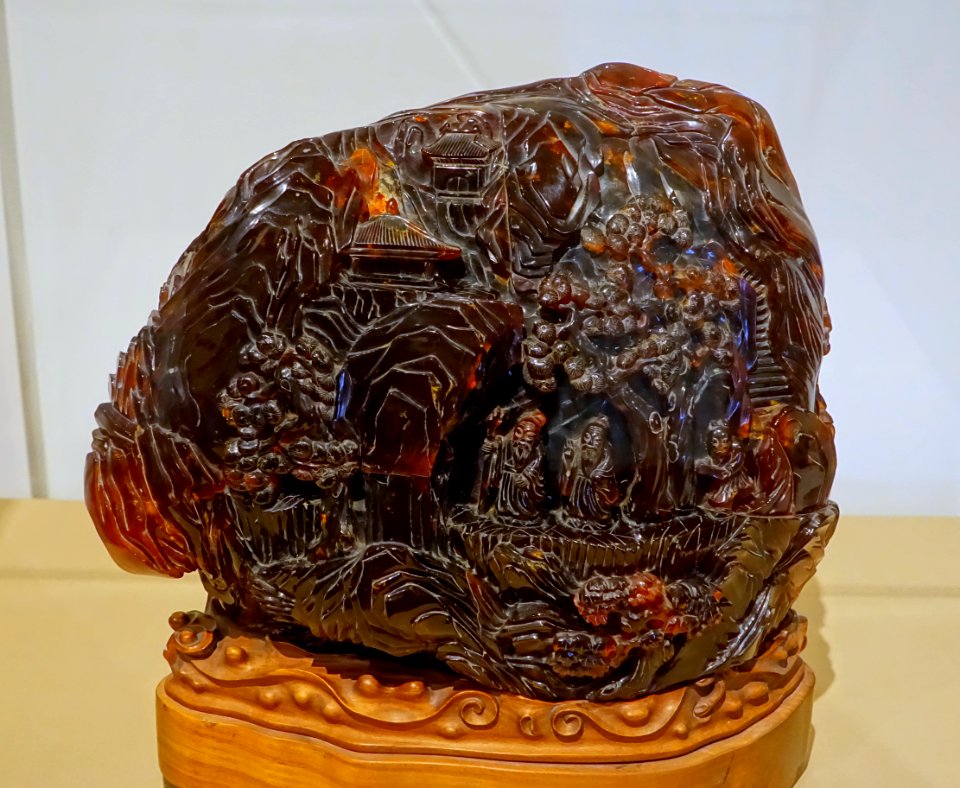 Mountain with Daoist immortals, Nepal, 1700s-1800s, amber - John and Mable Ringling Museum of Art - Sarasota, FL - DSC00751