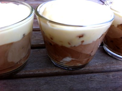 Mousse aux trois chocolats photo