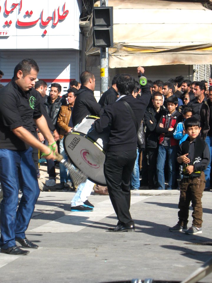 Mourning of Muharram - November13,2013 - Muharram 9,1435 Tasu'a - Zanjir,Mourners Line,Drummer - Nishapur 049