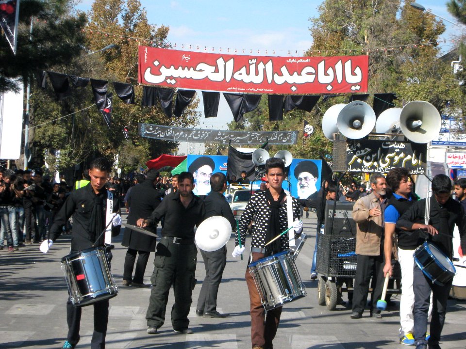 Mourning of Muharram - November13,2013 - Muharram 9,1435 Tasu'a - Zanjir,Mourners Line,Drummer - Nishapur 034