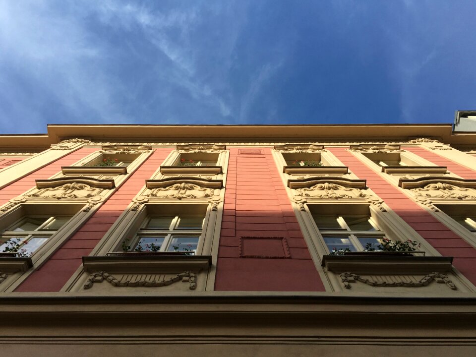 Building old sky