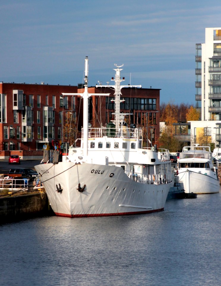 MS Oulu Toppila 20121014 01