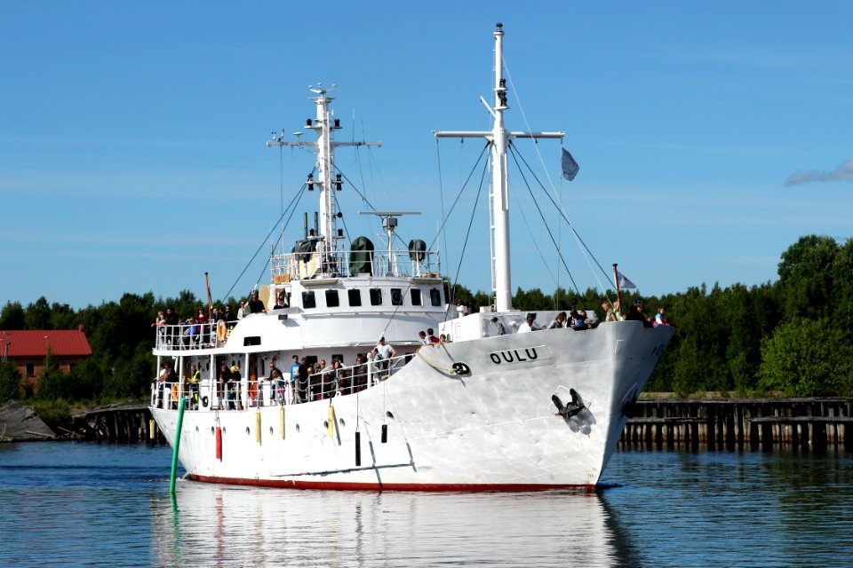 MS Oulu Toppila 20130616 01