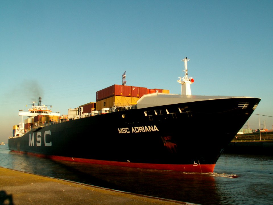 MSC Adriana bow Port of Antwerp 19-Sep-2005