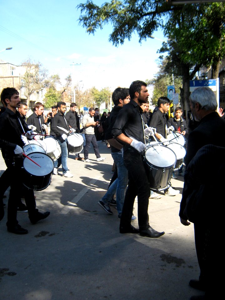 Mourning of Muharram - November13,2013 - Muharram 9,1435 Tasu'a - Zanjir,Mourners Line,Drummer - Nishapur 087