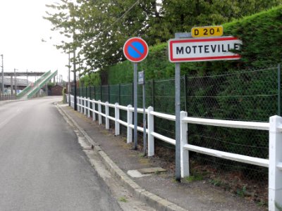 Motteville (Seine-Mar.) entrée