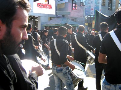 Mourning of Muharram - November13,2013 - Muharram 9,1435 Tasu'a - Zanjir,Mourners Line,Drummer - Nishapur 098
