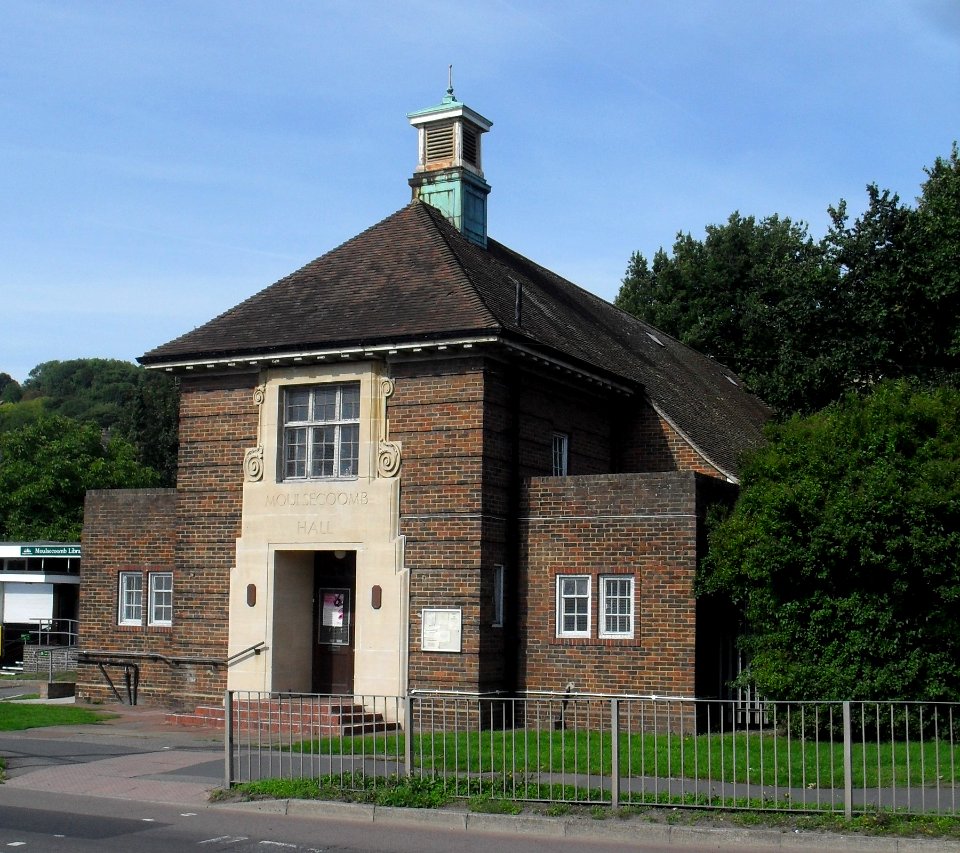 Moulsecoomb Hall, Lewes Road, Moulsecoomb (September 2010) (1)
