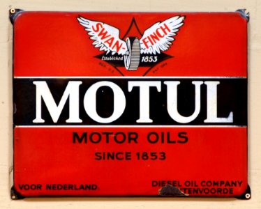 Motul enamel advert sign at the den hartog ford museum pic-079