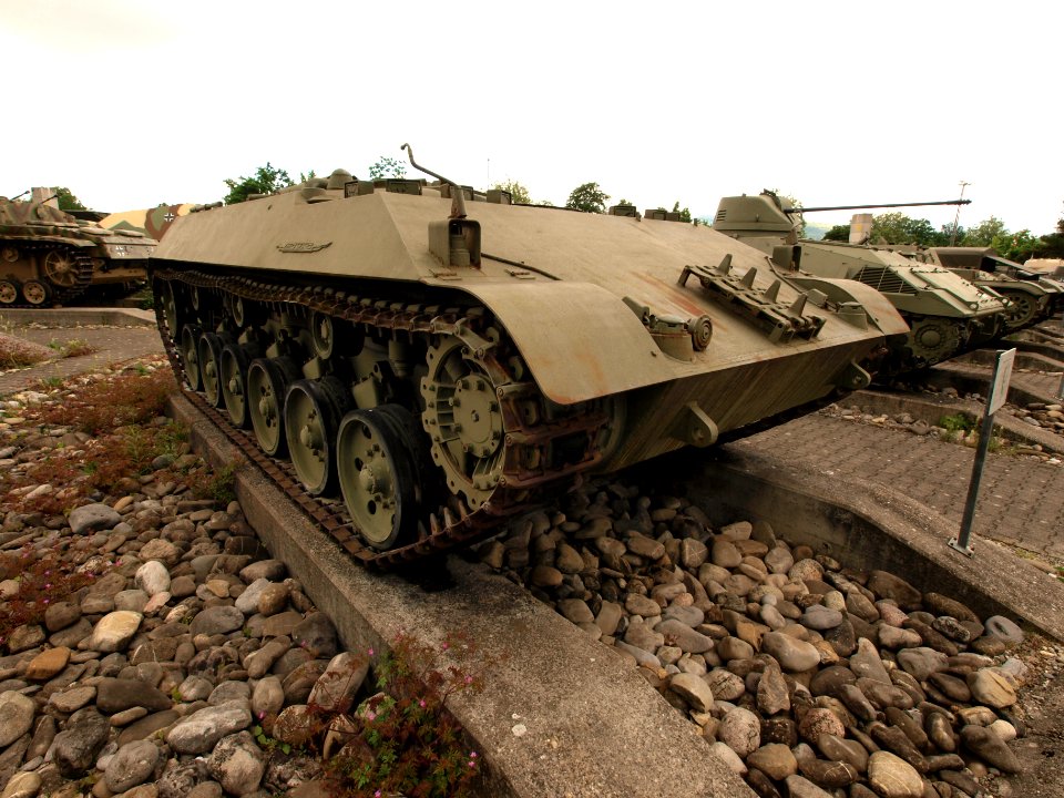 Mowag 3M1 'Pirat 18' pic03
