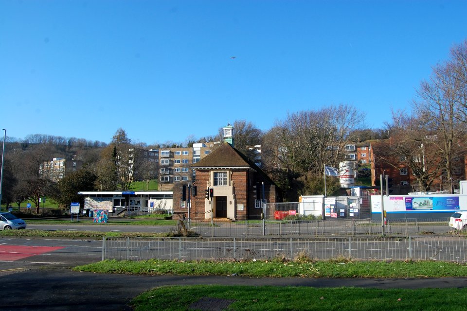 Moulsecoomb Hall, Lewes Road, Moulsecoomb (February 2020) (3)