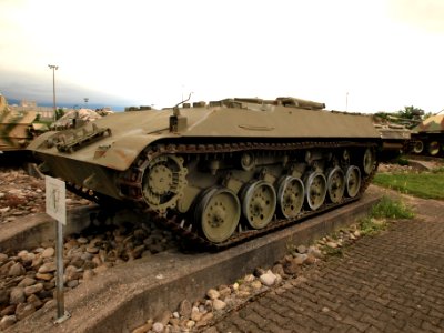 Mowag 3M1 'Pirat 18' pic04