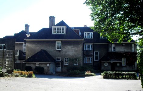 Mowden School (Lancing College Prep), The Droveway, Hove (October 2010)