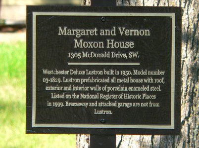 Moxon Lustron house sign 1