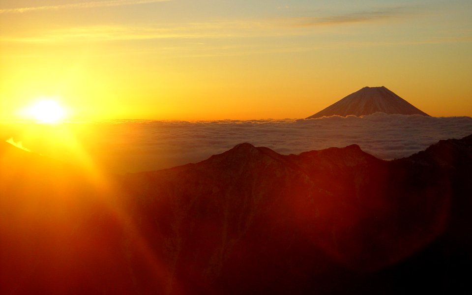 Mount Fuji from Mount Senjo 2004-01-04