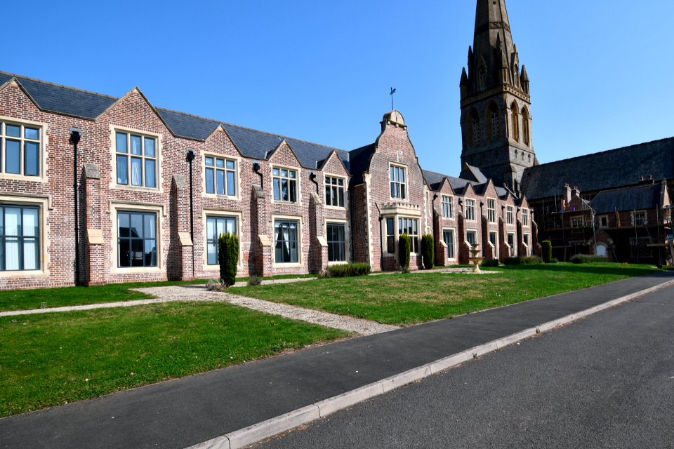 Mount Dinham House