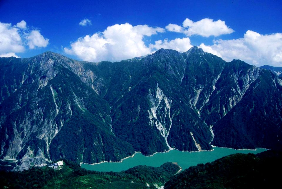 Mount Harinoki from Daikanbō 1995-08-19
