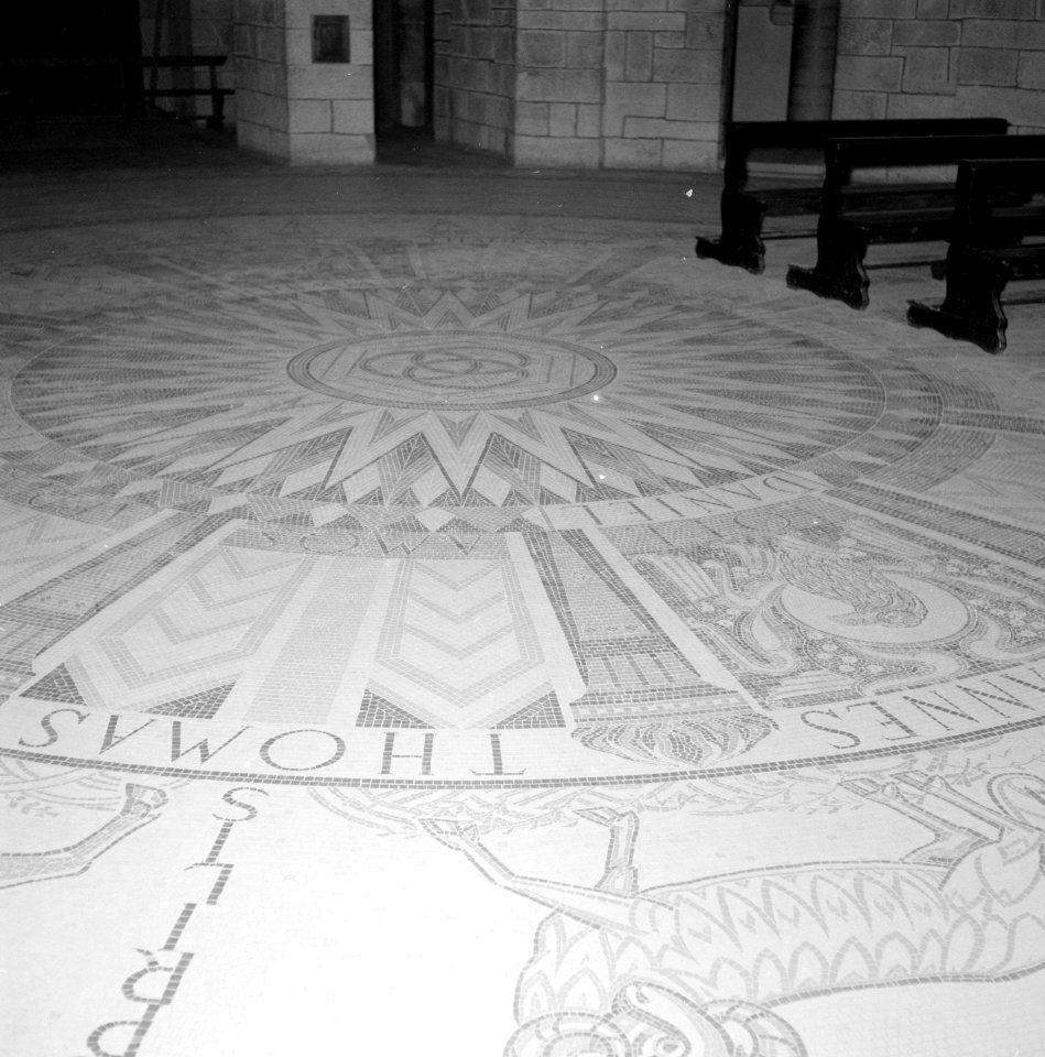 Mozaiekvloer in de Dormition abdijkerk, Bestanddeelnr 255-2322