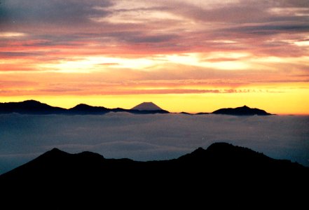 Mount Fuji from Mount Kisokoma 1993-09-12
