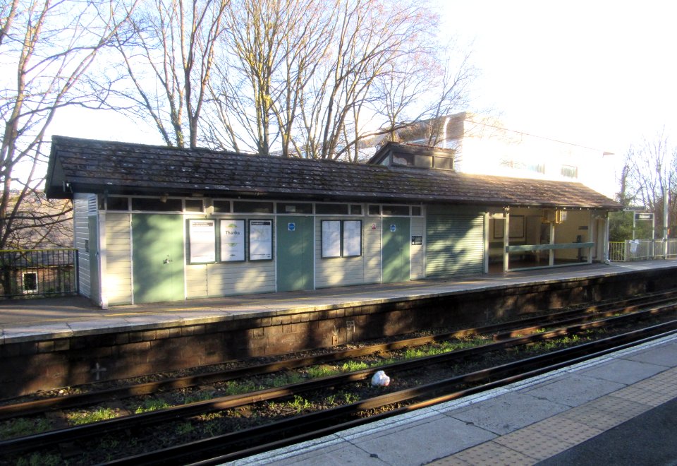 Moulsecoomb Railway Station (Platform 1) (March 2017)