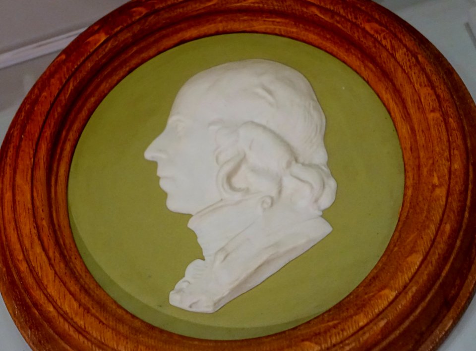 Mr. John Flaxman Jr, by John Flaxman Jr, 1787-1794, 19th century copy, green dip,white relief - Wedgwood Museum - Barlaston, Stoke-on-Trent, England - DSC09679