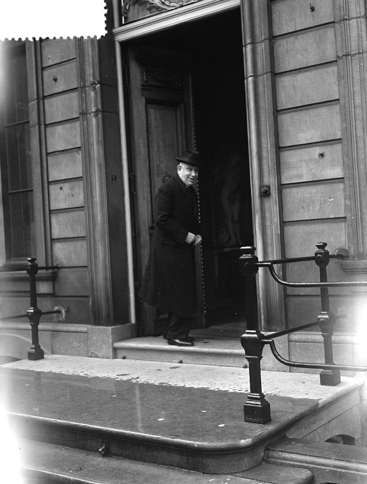 Mr. J.R.H. van Schaik, minister van Staat, Bestanddeelnr 907-1499