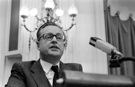 Mr W Scholten (CHU) spreekt, Bestanddeelnr 926-9615