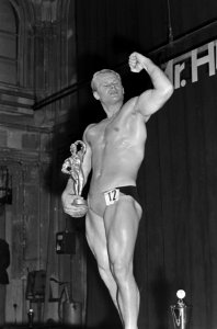 Mr. Holland 1967 gekozen in Doelenzaal te Amsterdam. Riehold Jansen Mr. Holland , Bestanddeelnr 920-8025
