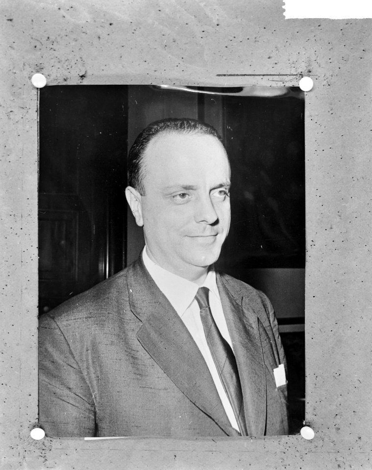 Mr. Manuel Fraga Iribarne (Spaanse minister), Bestanddeelnr 914-8477